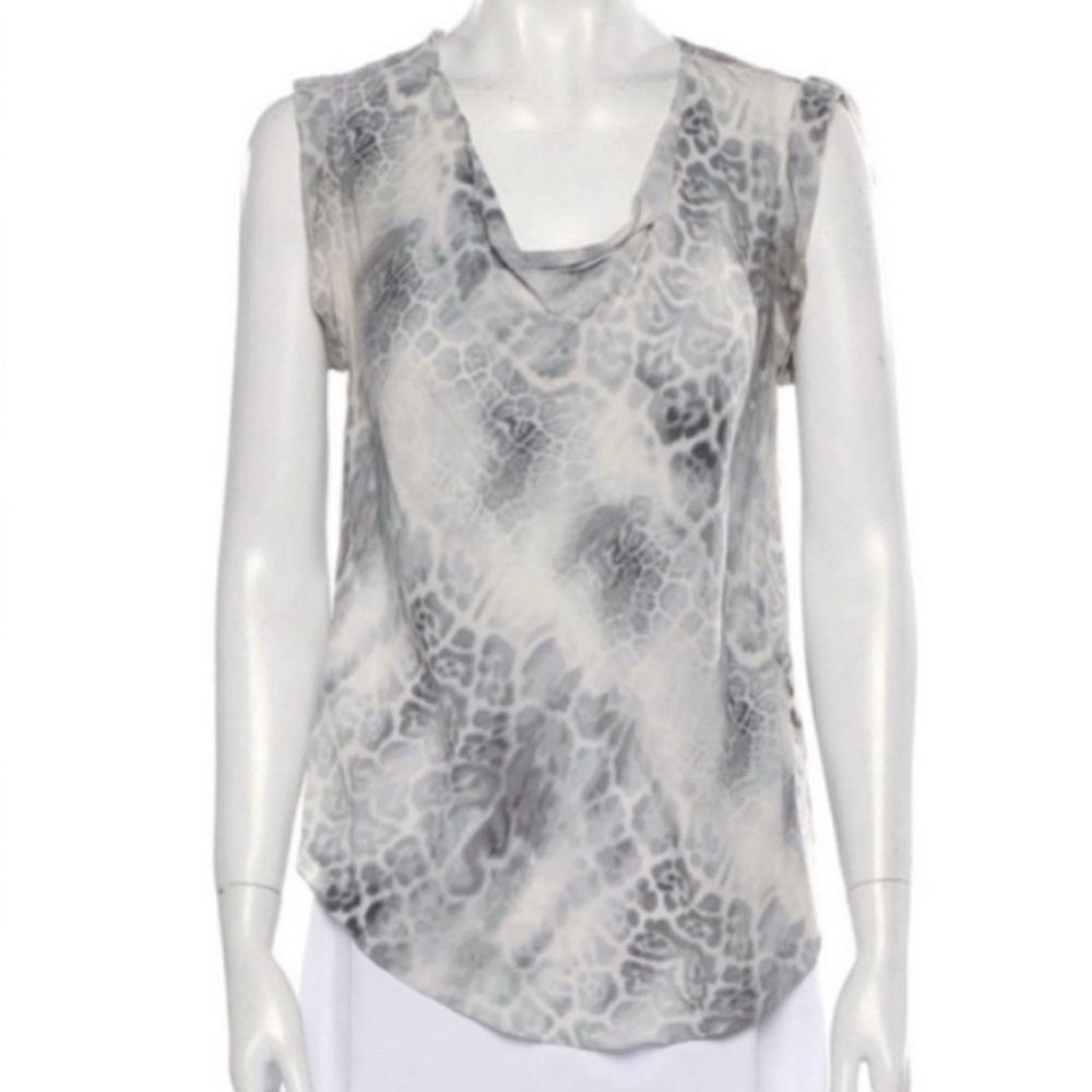 Rebecca Taylor is 100% Silk Gray and White Blouse